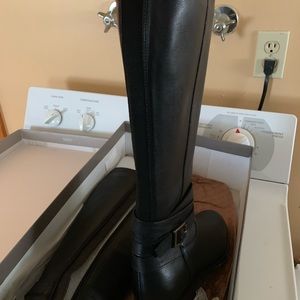 Enzo Angiolini black leather riding boots